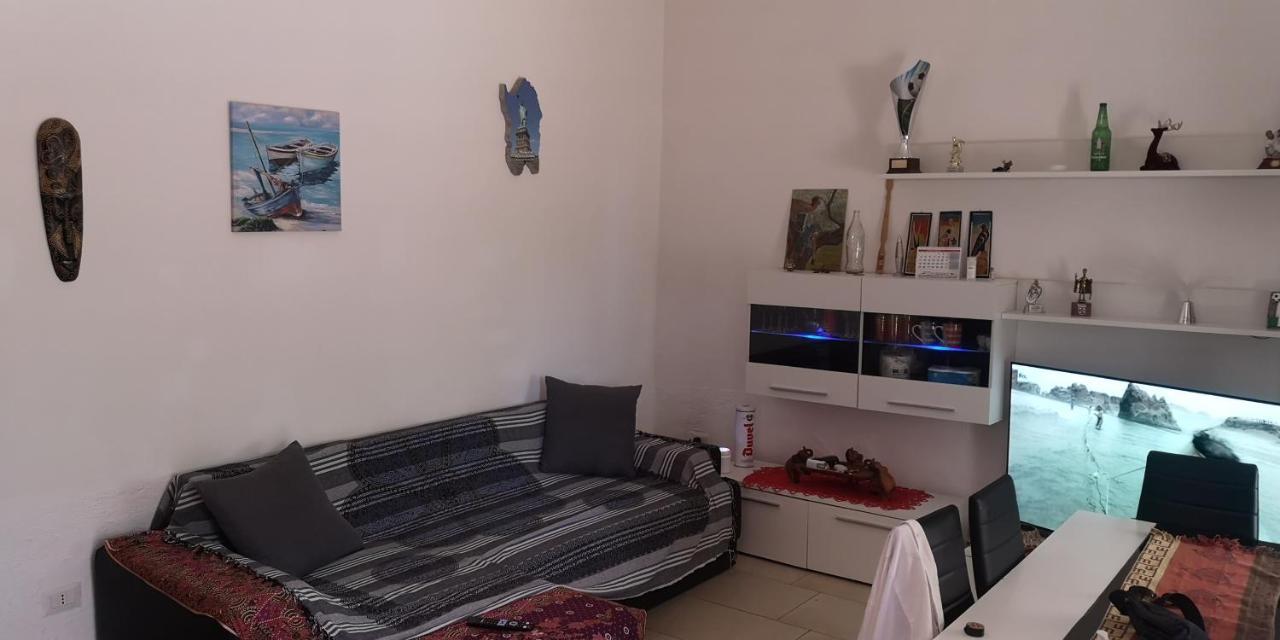 Al Monte Appartement Sassari Buitenkant foto